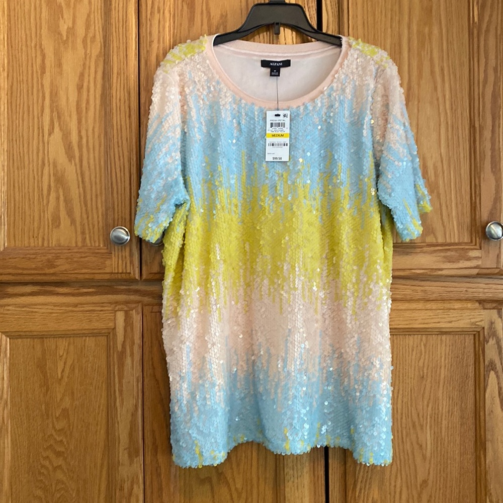 NWT full sequin tunic top